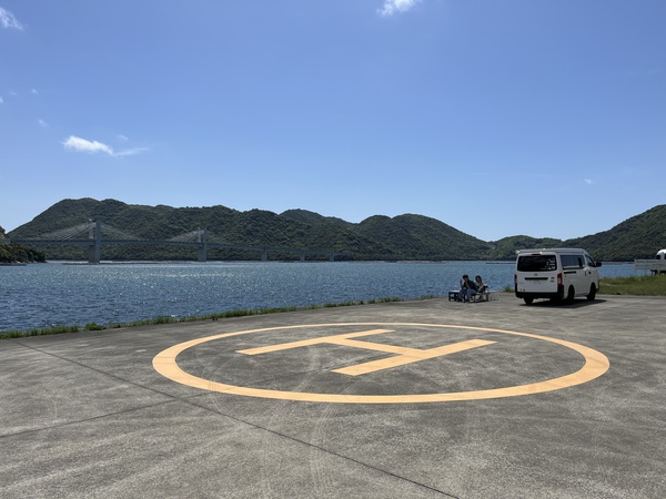 ヘリポートでの車中泊の写真